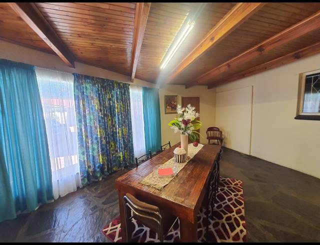 3 BEDROOM HOUSE FOR SALE IN VANDERBIJLPARK SE 6